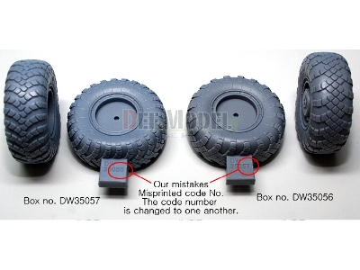 Scud B W/Maz-543 Sagged Wheel Set 1 (For Dragon 1/35) - image 3