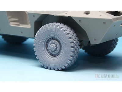 Us M1117 Guardian Asv Sagged Wheel Set (For Trumpeter 1/35) - image 4