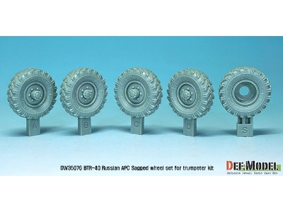Russian Btr-40 Sagged Wheel Set (For Trumpeter 1/35) - image 2