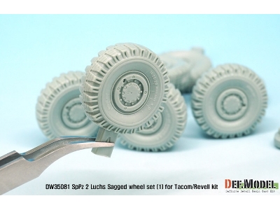 German Luchs 8x8 Dunlxp Sagged Wheel Set-1 (For Takom/Revell 1/35) - image 8