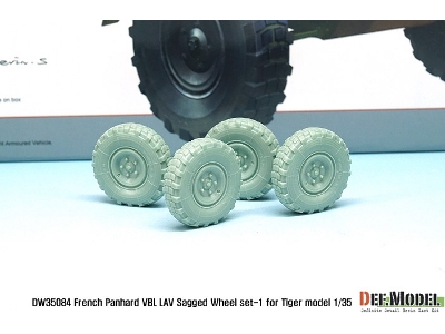 French Panhard Vbl Lav Sagged Wheel Set-1(For Tiger Model 1/35) - image 9