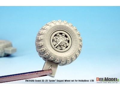 Soviet Ss-23 Spider Sagged Wheel Set (For Hobbyboss 1/35) - image 6