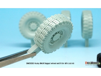 Us Husky Mk.Iii Sagged Wheel Set (For Afv Club 1/35) - image 6