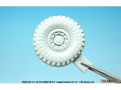 U.S M1224 Mrap M-pro Sagged Wheel Set (For Bronco 1/35) - image 9