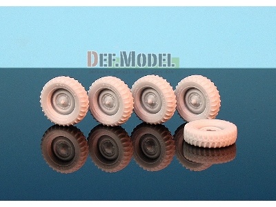 Schwimmwagen Wide Tire(Continental)-sagged (For Tamiya 1/48) - image 2