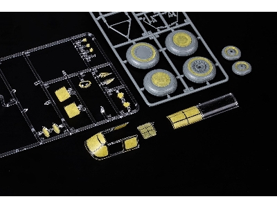 A-20G LööKplus 1/32 - HONG KONG MODELS - image 2