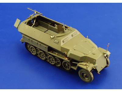 Sd. Kfz.251/1 Ausf. C 1/35 - Afv Club - image 4