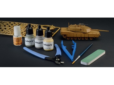 M1 Abrams - Model Set - image 2