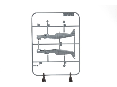 S-199 bubble canopy 1/72 - image 9