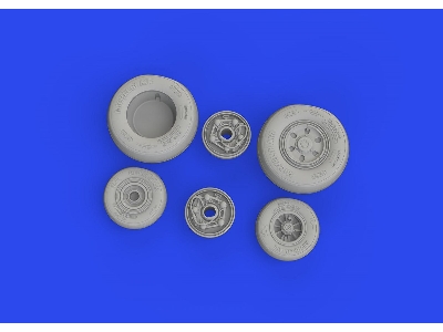 F/ A-18E/ F wheels 1/48 - HASEGAWA - image 2