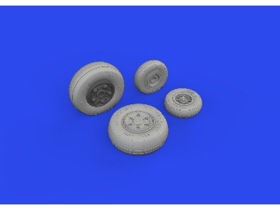 F/ A-18E/ F wheels 1/48 - HASEGAWA - image 6