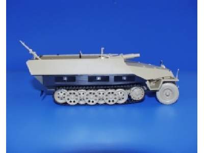 Sd. Kfz.251/9 Ausf.  D 1/35 - Tamiya - image 7