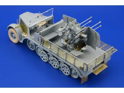 Sd. Kfz.7/1 Flakvierling 38 20mm 1/35 - Dragon - image 4