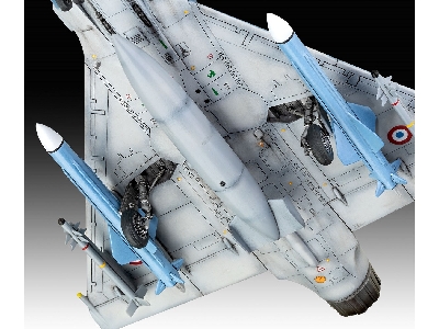 Dassault Mirage 2000C - image 5