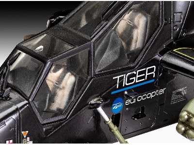 - Eurocopter Tiger (James Bond 007) "GoldenEye" Gift Set - image 3