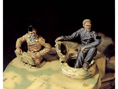 Tiger Tank Crew - image 1