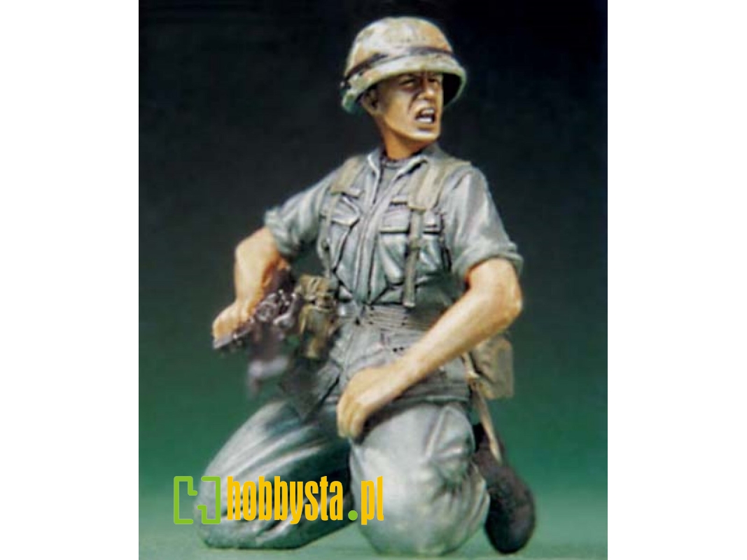 Us Soldier At Vietnam War-shouting - image 1