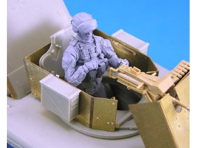 Us Vehicle Gunner - image 1