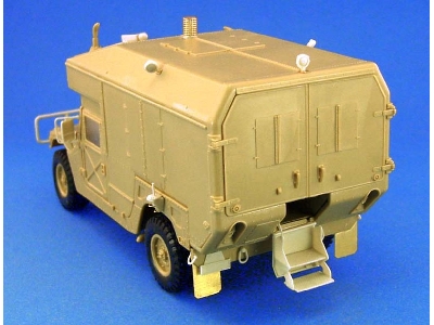 Idf Humvee Amb'con'set (For Academy Humvee Amb') - image 2