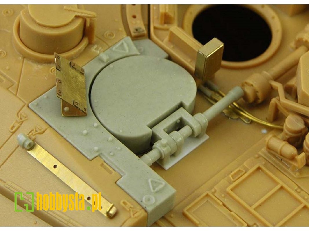 Merkava Mk.4side Skirt Detailing/Loader's Hatch Set (For Academy) - image 1 Merkava Mk.4side Skirt Detailing/Loader's Hatch Set (For Academy) - image 1