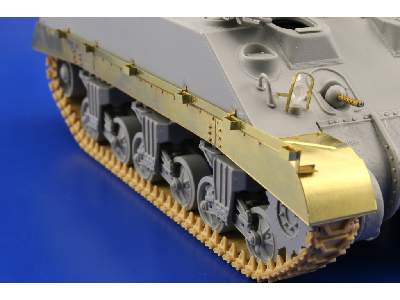 Sherman Mk. III fenders 1/35 - Dragon - image 7