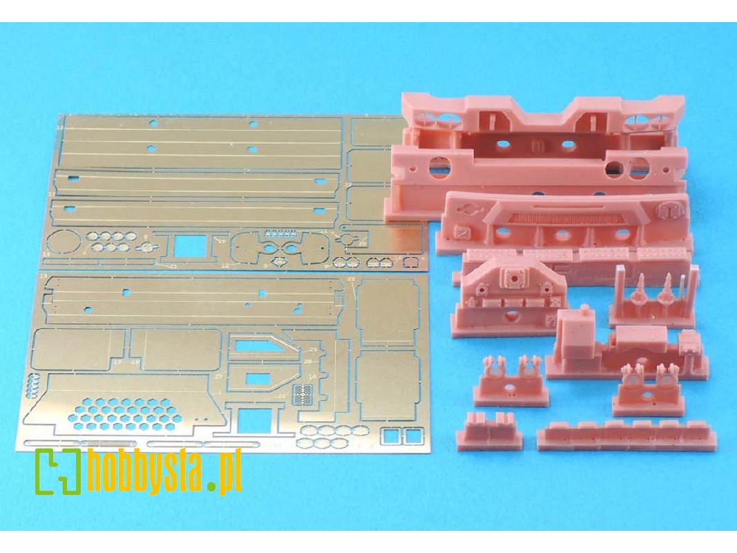 M1078 Late Conversion Set (For Trumpeter 01004) - image 1