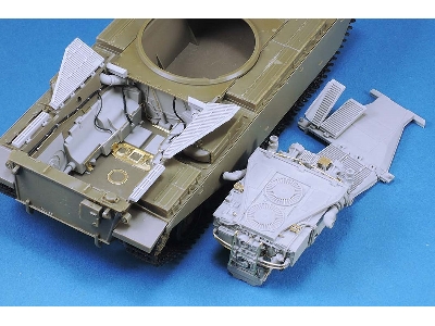 Avds-1790 Engine & Compartment Set Iii (For Afv Club Shot-kal Series) - image 1