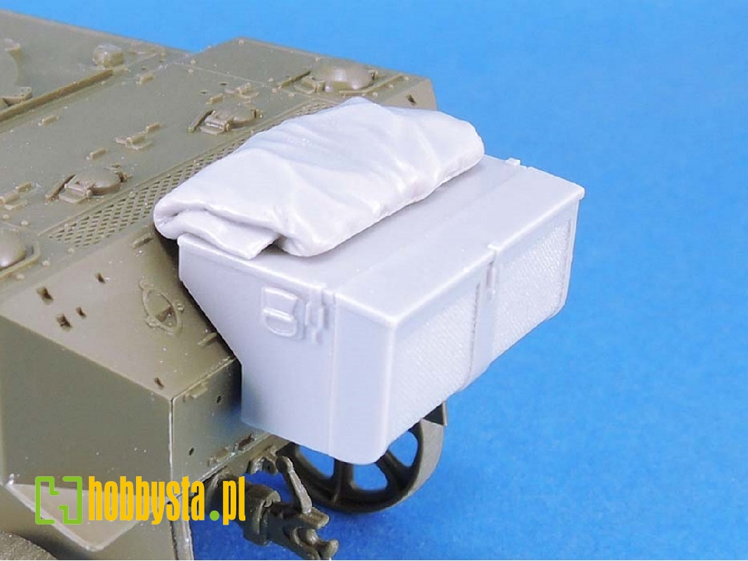 Us Light Tank M5/M8 Tank Stowage Bin Set - image 1 Us Light Tank M5/M8 Tank Stowage Bin Set - image 1