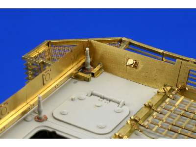 Stryker blast panels 1/35 - Trumpeter - image 7