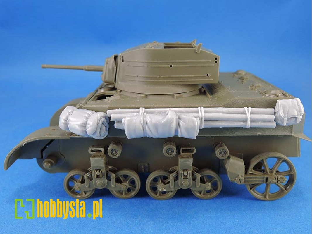 Us Ww2 Light Tank Side Hull Gear Set - image 1