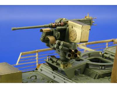 Stryker slat armour 1/35 - Afv Club - image 17