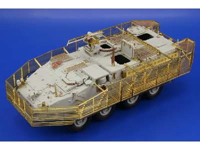 Stryker slat armour 1/35 - Trumpeter - image 8