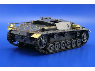 StuG. III Ausf. B exterior 1/35 - Tamiya - image 4