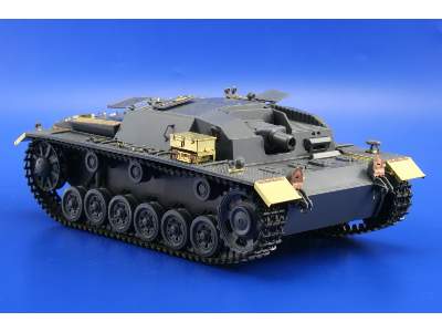 StuG. III Ausf. B exterior 1/35 - Tamiya - image 7