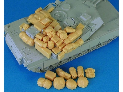 M1 Abrams Stowage Set - image 1