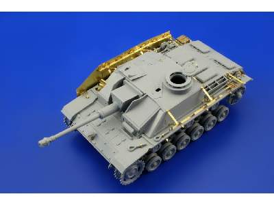 StuG. III Ausf. G new tool 1/35 - Dragon - image 2