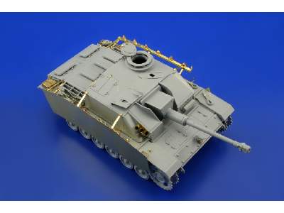 StuG. III Ausf. G new tool 1/35 - Dragon - image 3