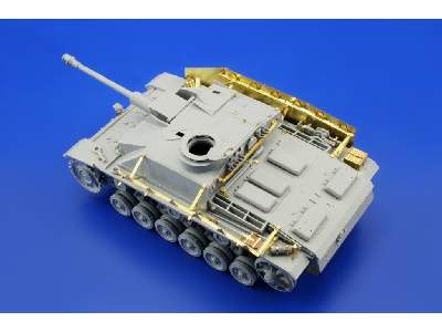 StuG. III Ausf. G new tool 1/35 - Dragon - image 5