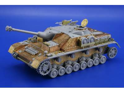 StuG. IV Ausf. G late 1/35 - Dragon - image 4