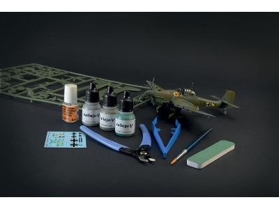 Junker Ju-87B Stuka - Model Set - image 2