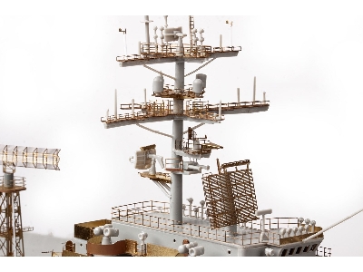 USS Nimitz CVN-68 part 7 1/350 - TRUMPETER - image 3