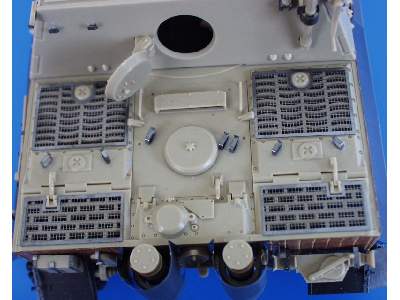 Sturmtiger exterior 1/35 - Tamiya - image 9