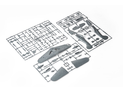 P-39N Airacobra 1/48 - image 10