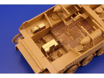 Sturmtiger interior 1/35 - Revell - image 6