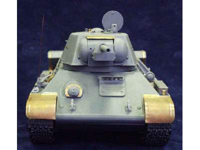 T-34/76 Model 1943 1/35 - Italeri - image 5