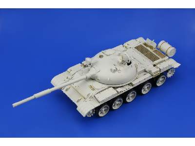 T-62 1/35 - Trumpeter - image 4