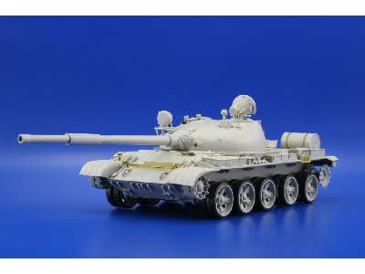 T-62 1/35 - Trumpeter - image 8