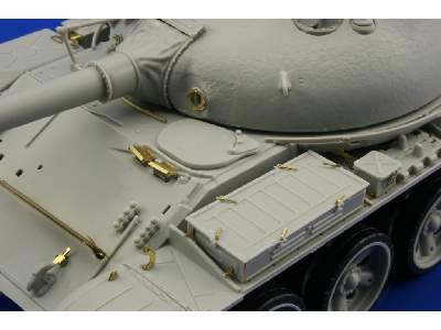 T-62 1/35 - Trumpeter - image 12