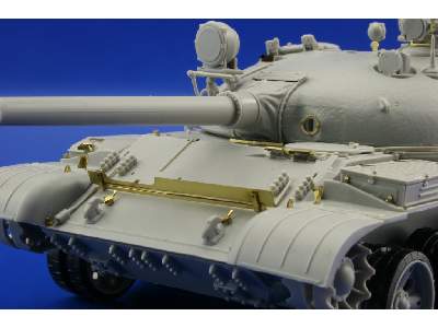 T-62 1/35 - Trumpeter - image 19