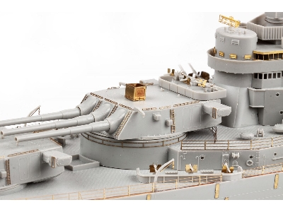 USS Iowa BB-61 part 2 1/350 - HOBBY BOSS - image 7